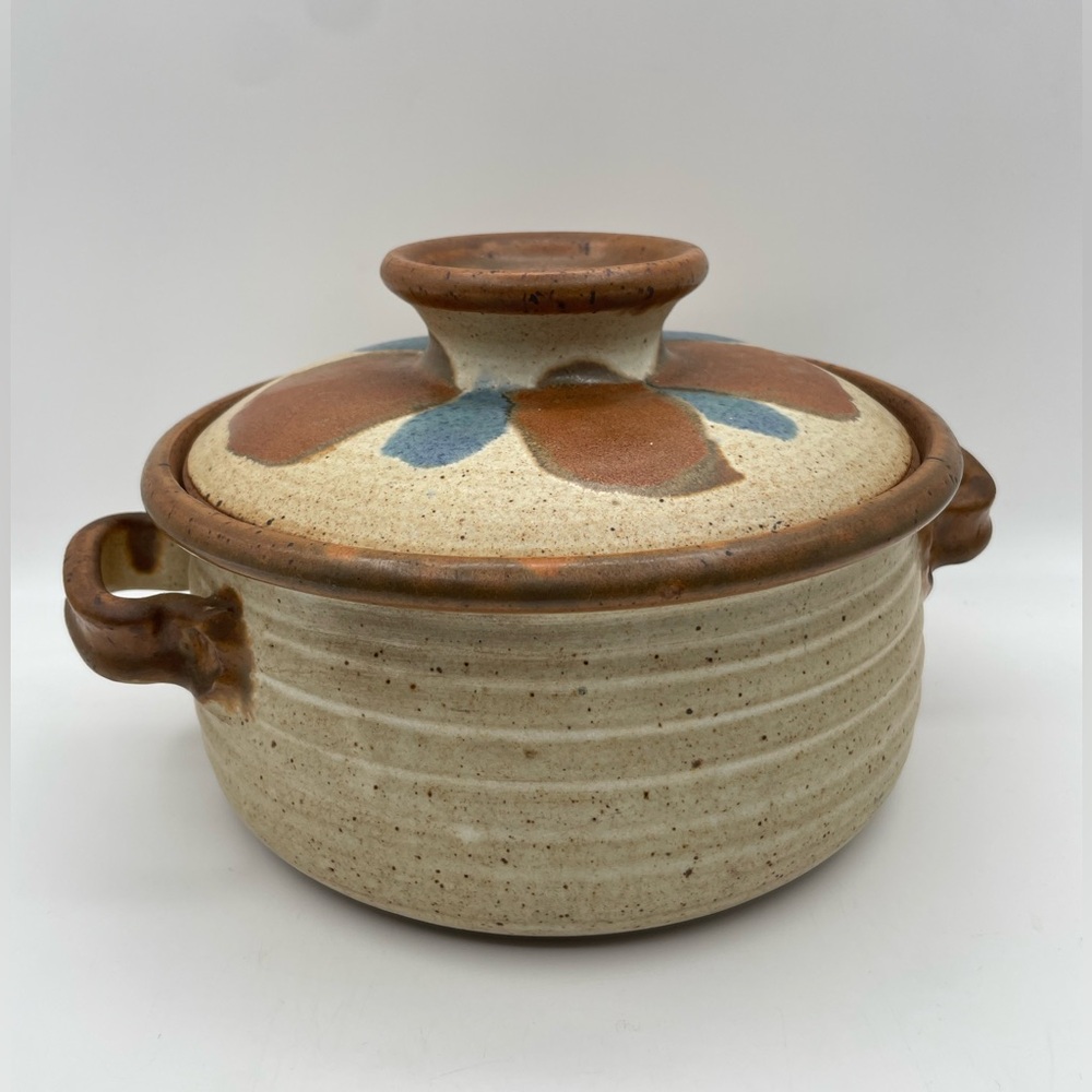 Vintage Studio Pottery Covered Casserole Dish with Handles, 8” Diameter - Picture 1 of 8